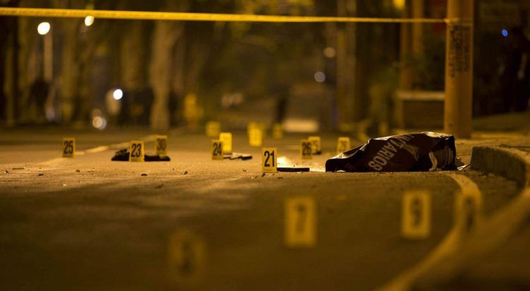 Asesinan a dos hombres en Revoloución Mexicana