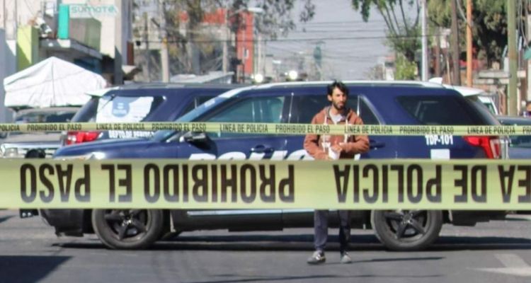 Comando armado ataca a familia en Puebla