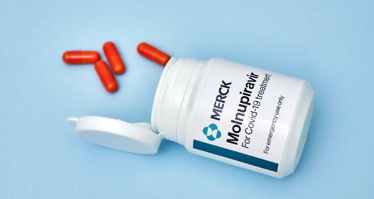 Molnupiravir fármaco