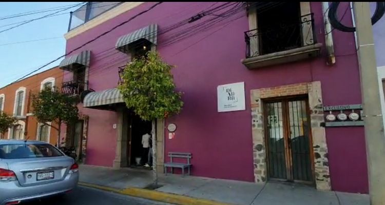 Roban 5 autos en restaurante Divará en San Pedro Cholula