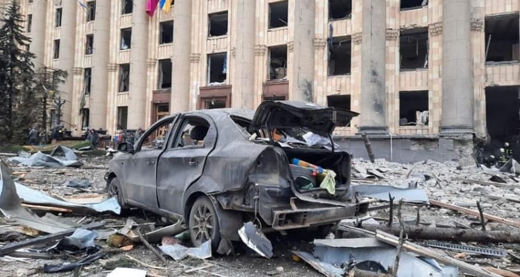 Bombardeos en Járkov, Ucrania