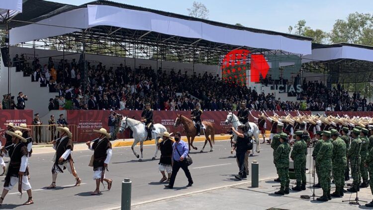 Puebla Desfile 5 de Mayo