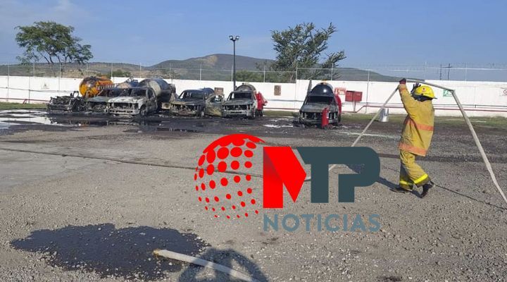 Explotan 6 pipas de Flama Gas en Tepeojuna