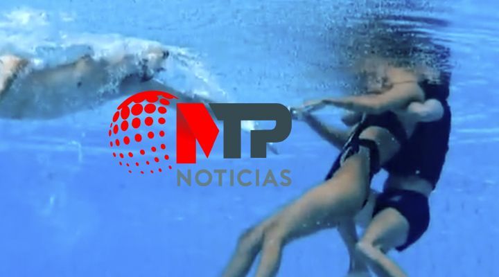 Nadadora mexicana se desvanece bajo el agua en pleno Mundial; entrenadora la rescata