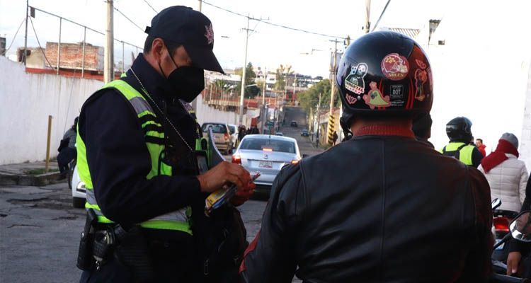 policias san pedro cholula aseguran motocicletas