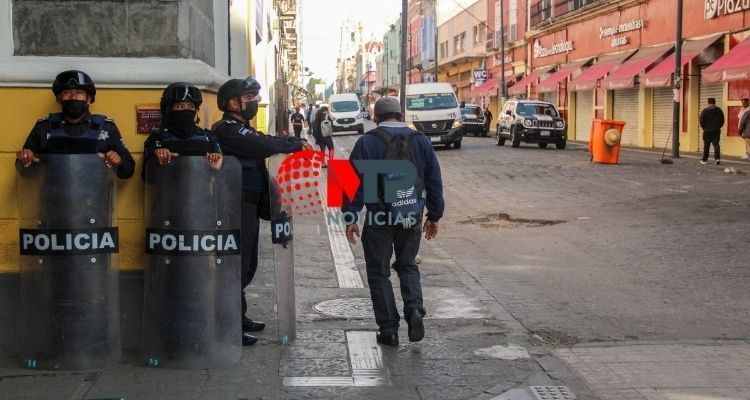 ambulantes-enfrentamiento-policias-centro-puebla4