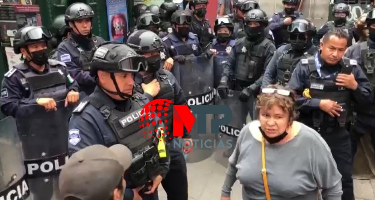 ambulantes-enfrentamiento-policias-puebla-portada