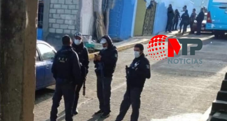 Ministeriales y militares capturan a 20 policías de Quimixtlán, con armas y patrullas