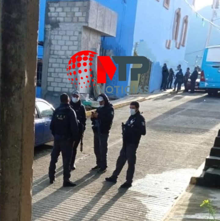 Ministeriales y militares capturan a 20 policías de Quimixtlán, con armas y patrullas