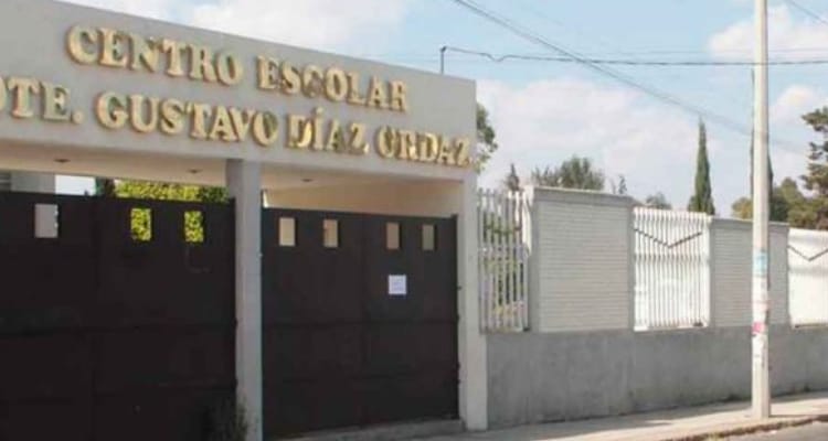tesorera del comité de padres de centro escolar gustavo díaz ordaz roba 200 mil pesos