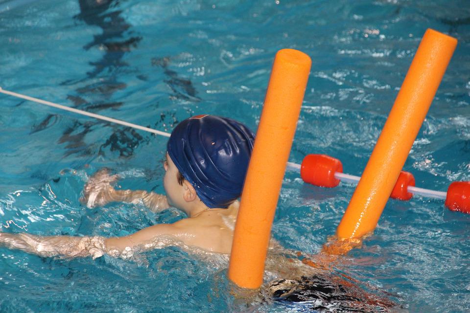 La BUAP ofrece curso intensivo de natación