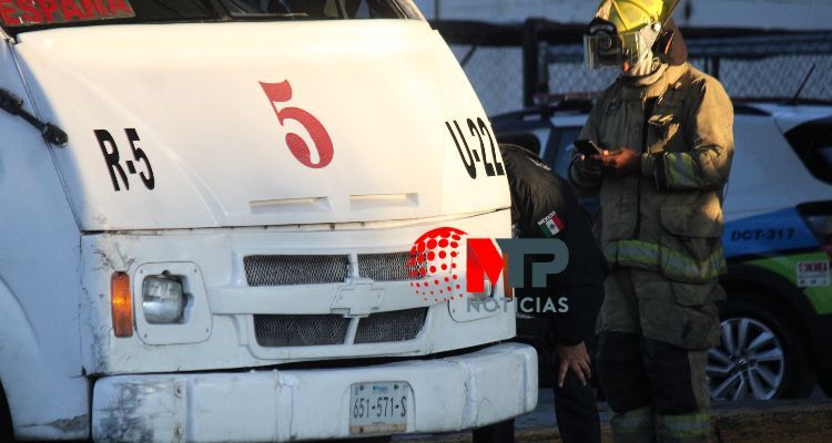 Chofer de ruta 5 muere aplastado al revisar falla de su microbús en La Margarita
