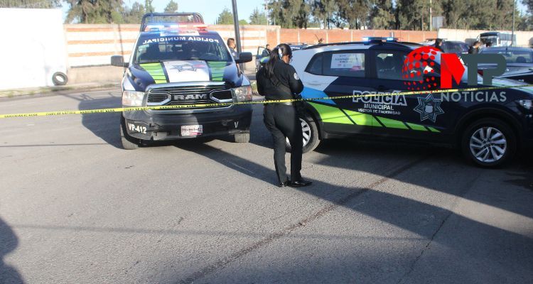 Atropellan a hombre en bulevar la Pedrera, Puebla; taxistas detienen al responsable