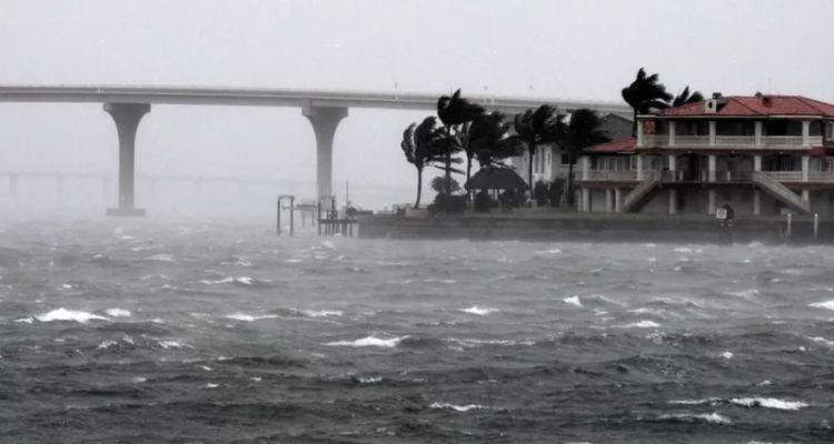 Huracán Ian inunda grandes áreas de la costa suroeste de Florida (VIDEO)