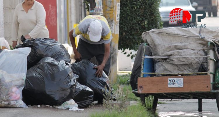 Pepenadores en Puebla: ¿qué sabemos sobre la regulación de este autoempleo?