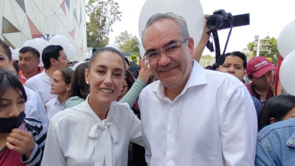 Doctor Martínez al reconocer aspiración por gubernatura de Puebla