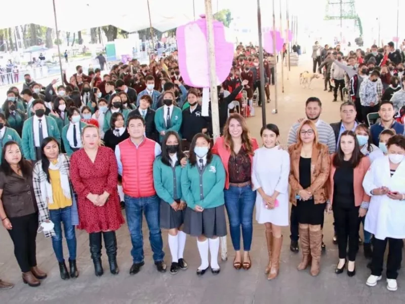 Angélica Alvarado encabeza Feria de Educación Integral en la Sexualidad en Huejotzingo