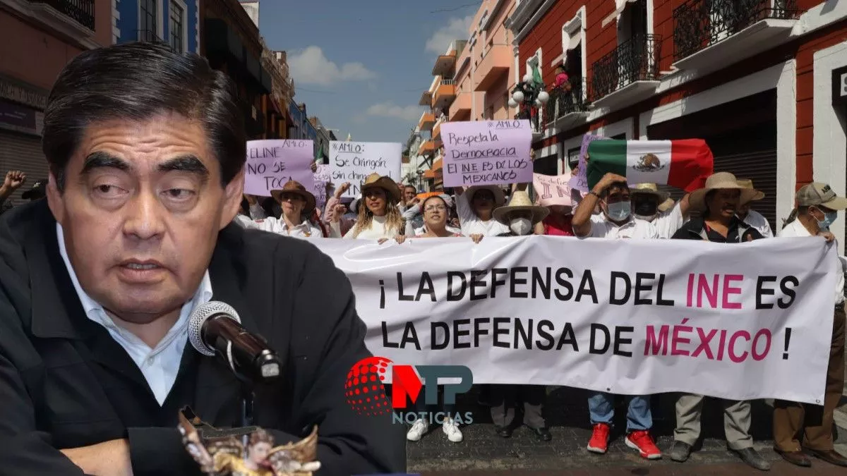 Barbosa convoca a marcha en Puebla, en respuesta a defensores del INE
