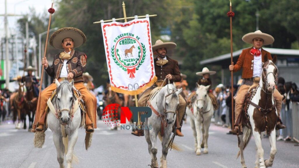 ¡Que reviva la Revolución Mexicana! Así fue el Desfile Cívico Militar en Puebla
