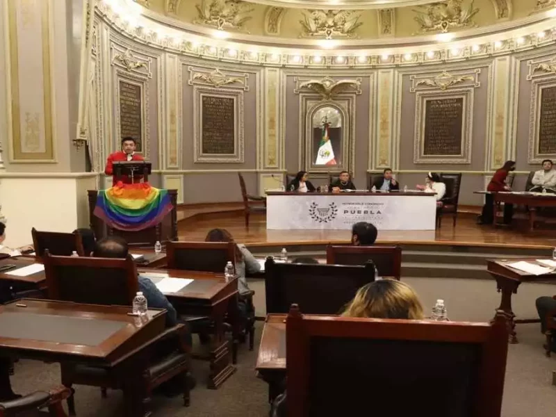 Realizan Parlamento LGBTTTIQ+ en el Congreso de Puebla