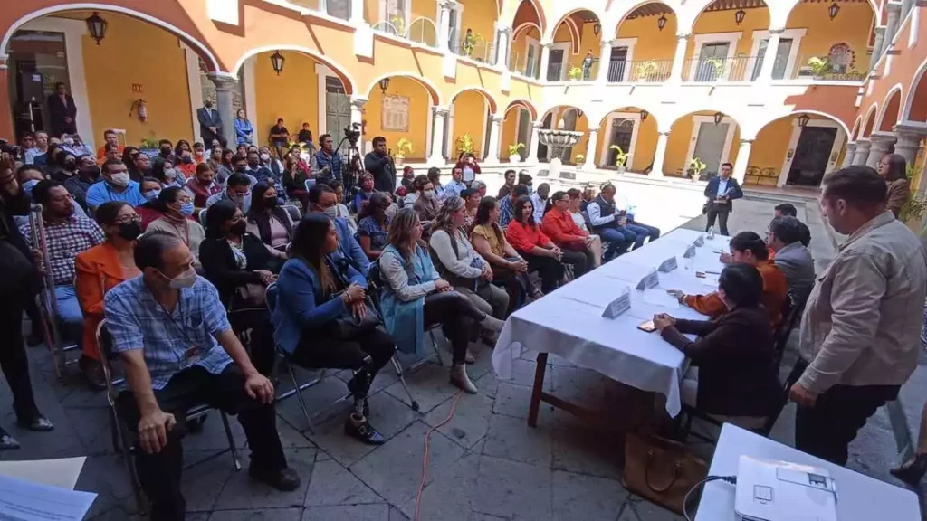 Consulta para la Ley de Educación en Puebla