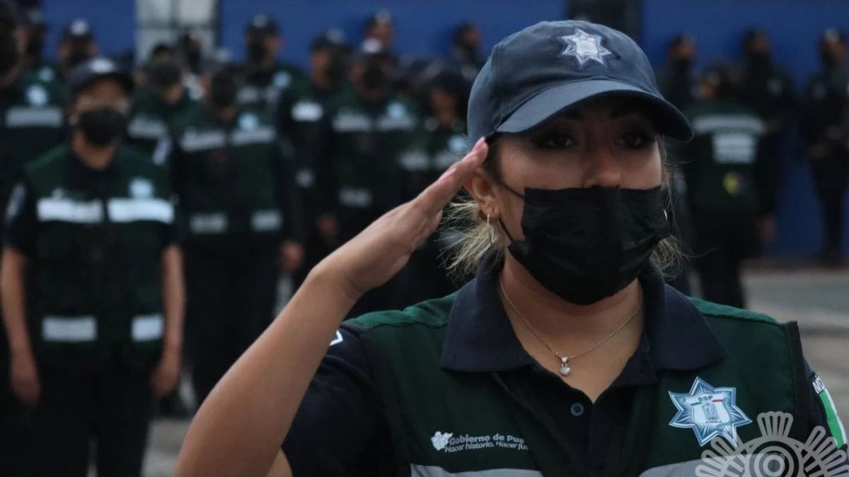 56 policías están listos para revisar verificación vehicular en Puebla a partir de enero
