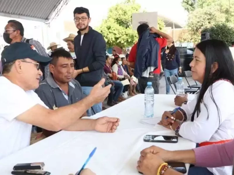 Desarrollo Rural escucha a campesinos en los marte ciudadanos en Puebla