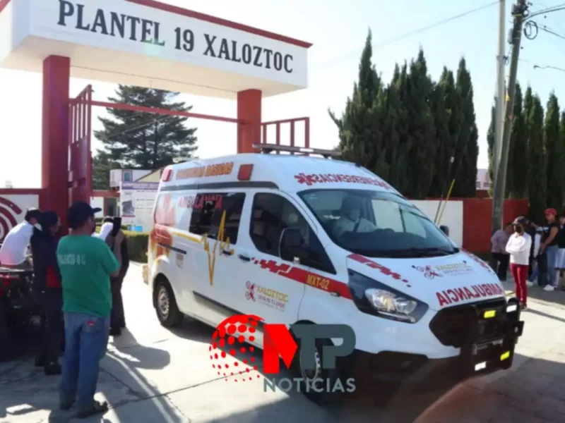 Hospitalizan a 8 menores del COBAT de Tlaxcala por tomar alcohol adulterado