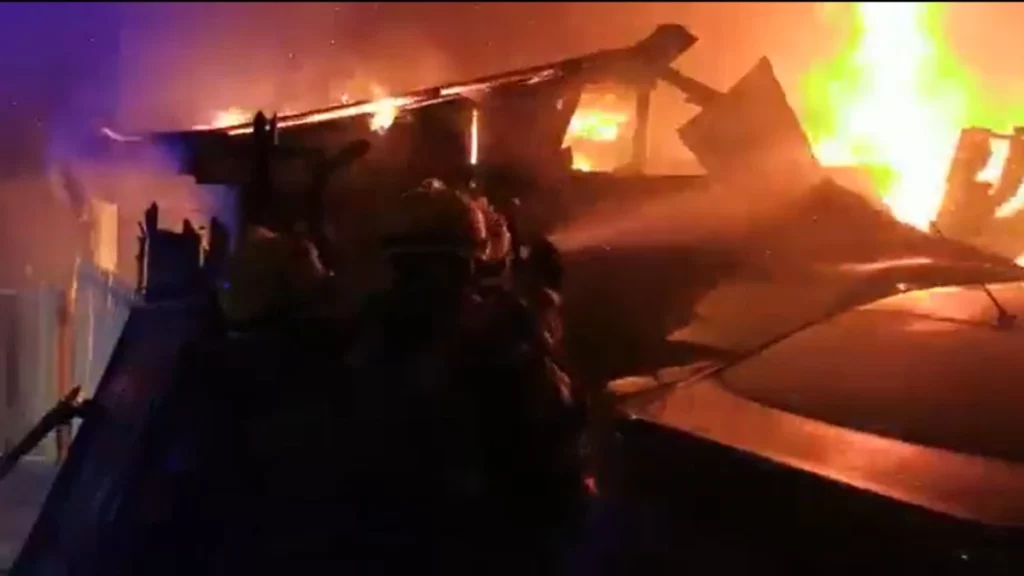 Incendio en Chile deja dos muertos y 100 hectáreas deforestadas