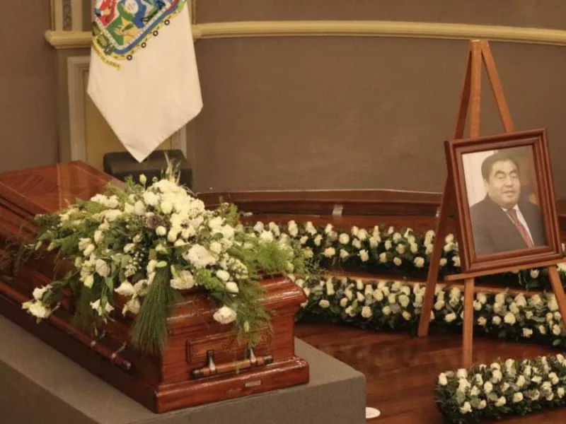 Luto de tres días en Puebla por muerte del gobernador Miguel Barbosa