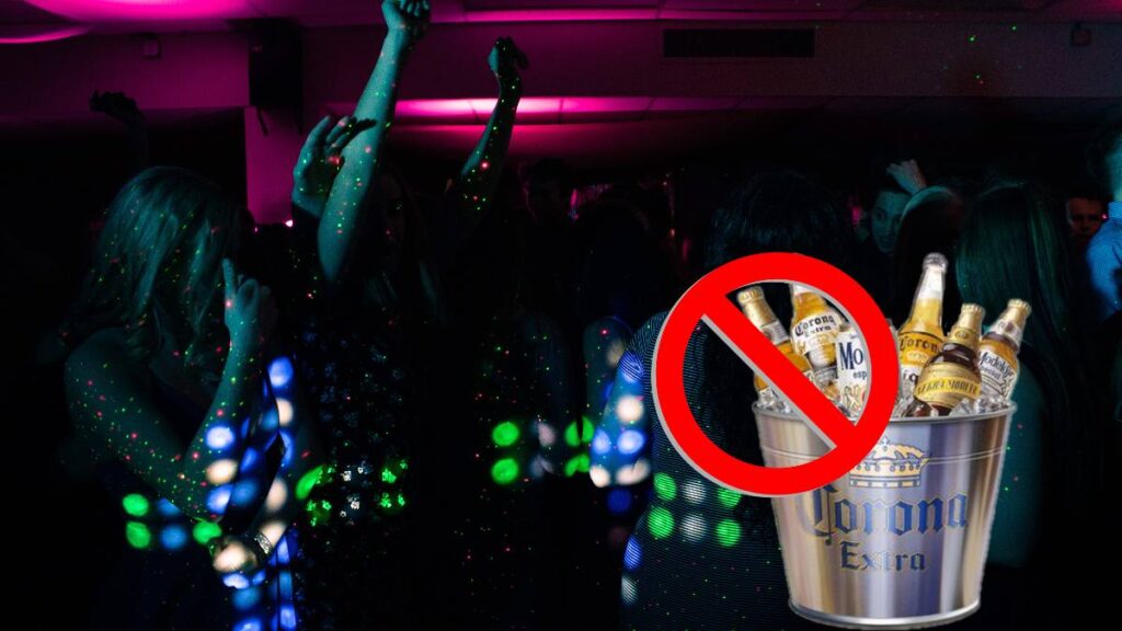 Prohíben a salones sociales vender alcohol a menores en Puebla, tras intoxicados