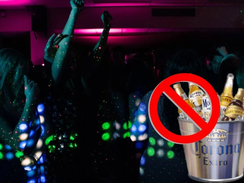Prohíben a salones sociales vender alcohol a menores en Puebla, tras intoxicados
