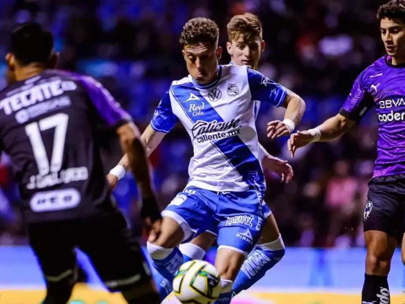 Voltereta de local al Club Puebla en el Cuauhtémoc, pierde 2-1 contra Monterrey