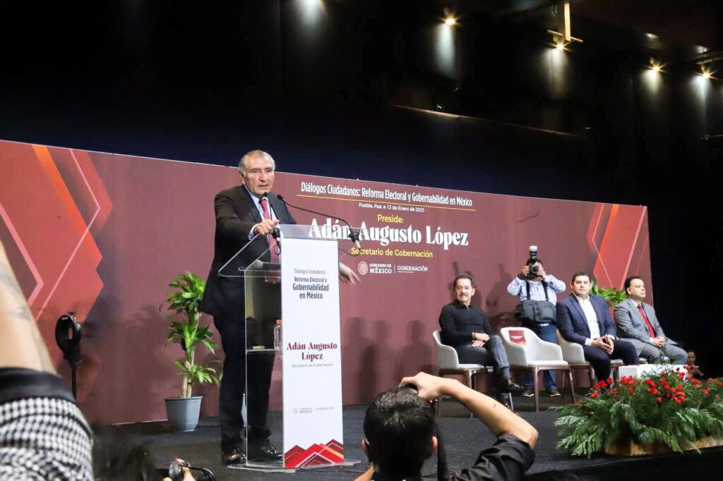 El secretario de Gobierno dio discurso en Puebla