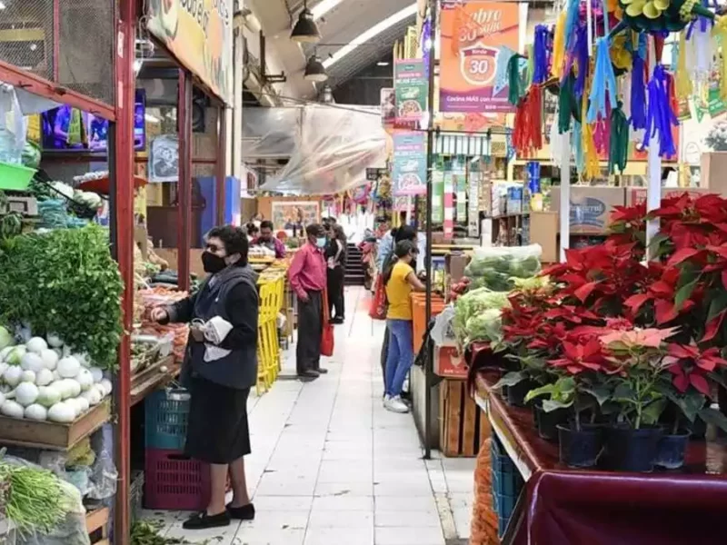 Consume local compra en mercados de Puebla en la cuesta de enero