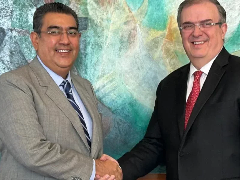 Ebrard y Sergio Salomón anuncian nuevas oficinas de Relaciones Exteriores en Puebla