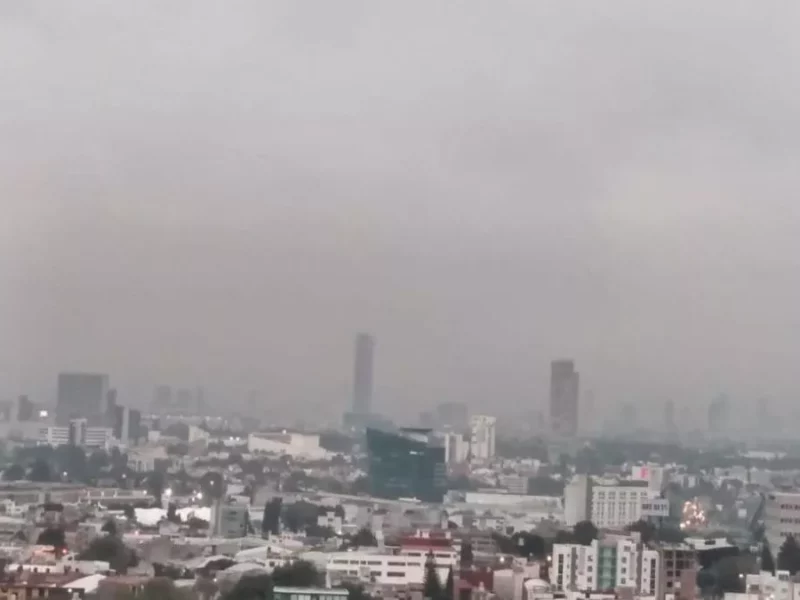 Analizan 'Hoy No Circula' en Puebla por mala calidad del aire