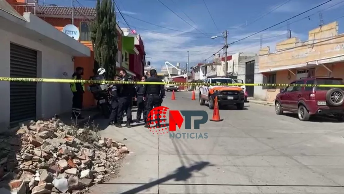 Mujer abre la cisterna y encuentra muerto a su hermano en Puebla