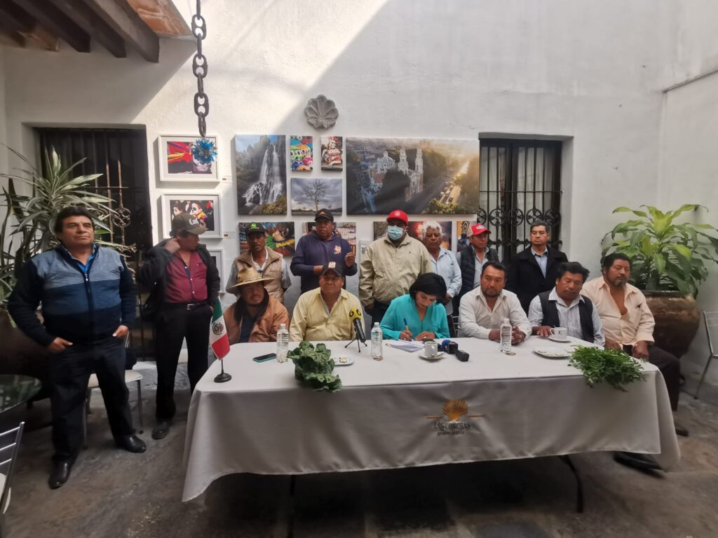 Productores convocan a marcha contra la verificación vehicular en Puebla