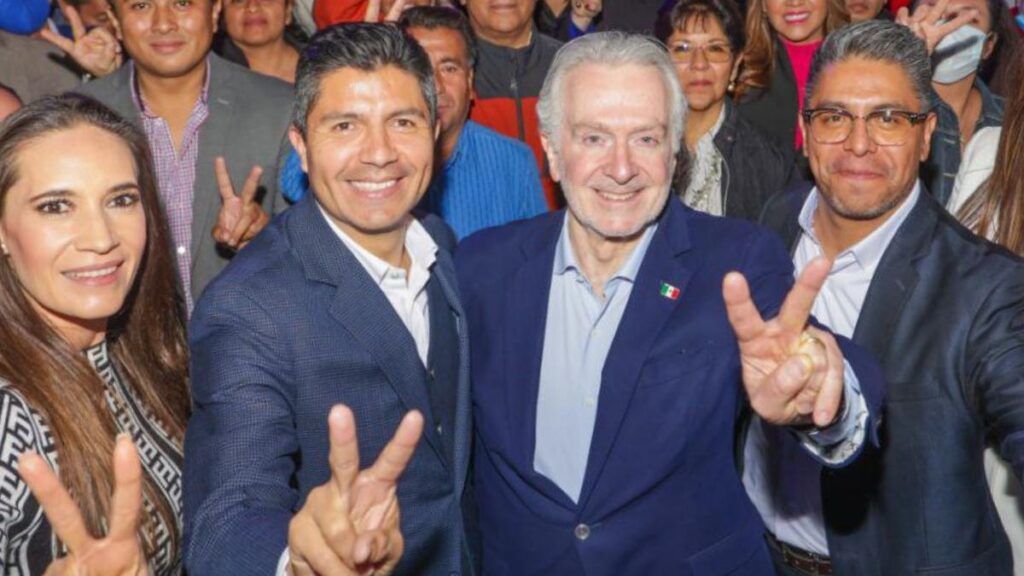 Santiago Creel apoya a Eduardo Rivera rumbo al 2024.