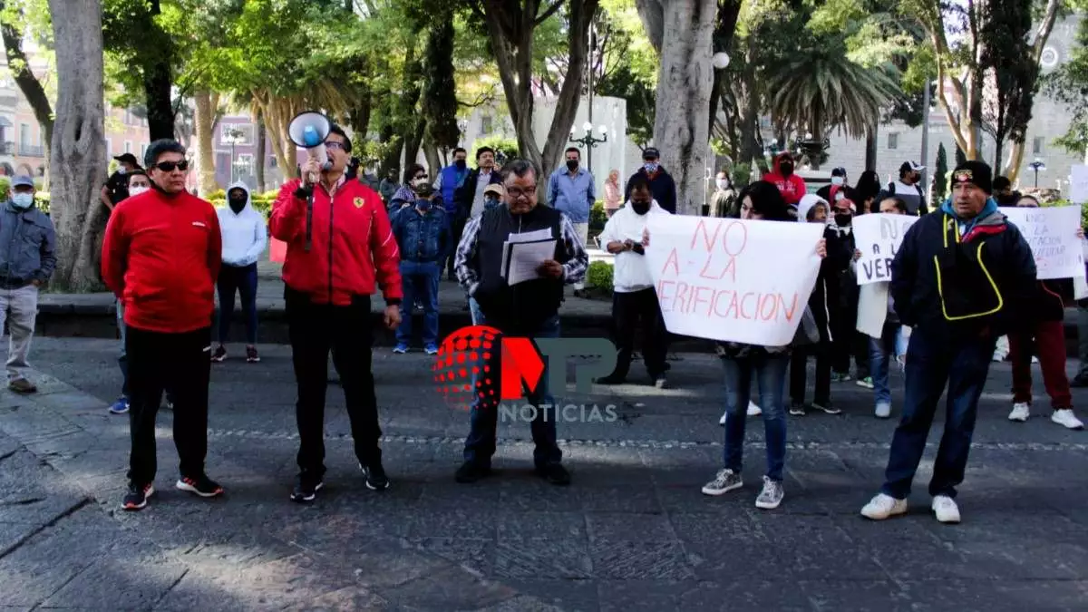 ¡Quejas quedan en redes! Desairan segunda marchan contra verificación en Puebla