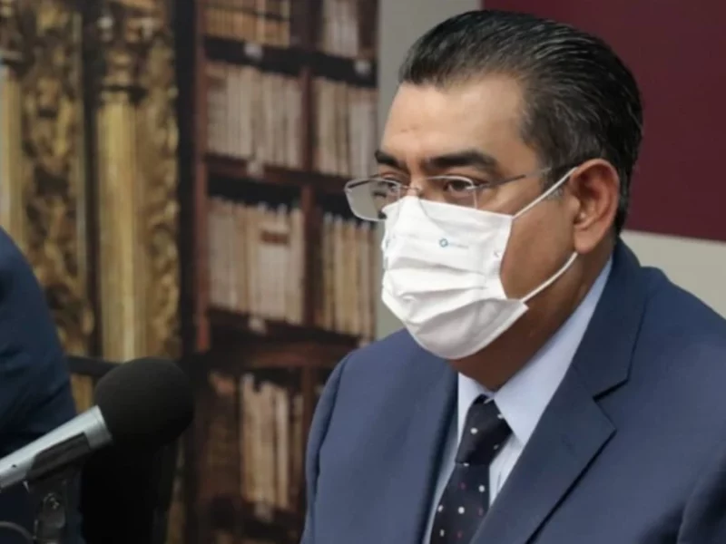 Sergio Salomón y Eduardo Rivera piden no desestabilizar Puebla con amparos contra gobernador