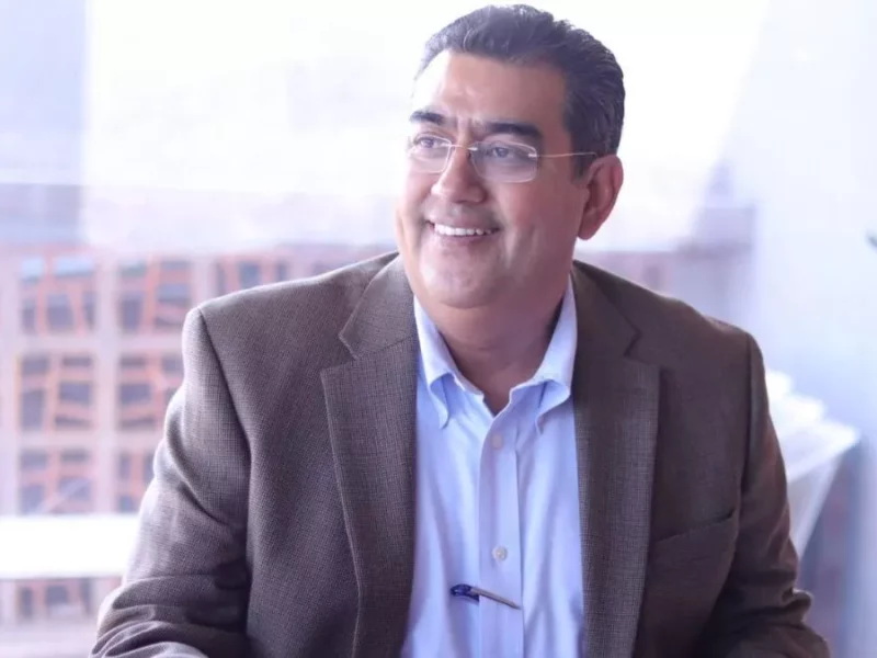 Sergio Salomón en un mes como gobernador: con respaldo de AMLO y cúpula de Morena