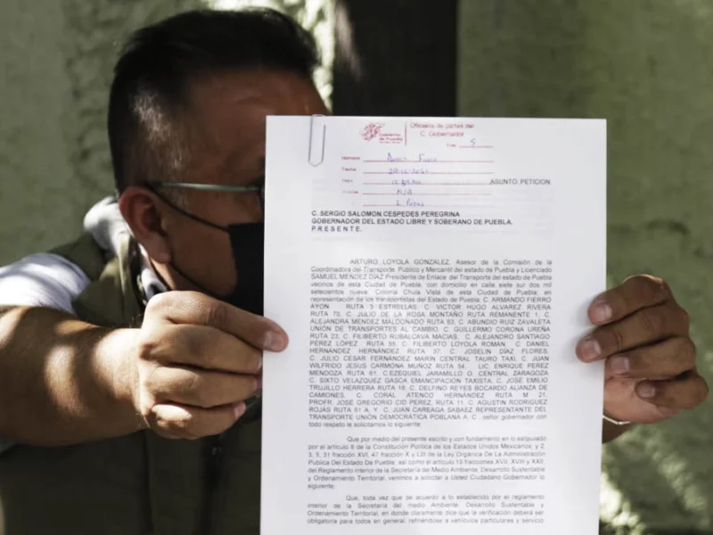 Transportistas de Puebla reconocen que no pasarán verificación