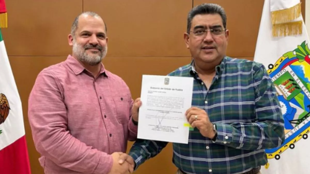 Alejandro Suárez sustituye a Verónica Vélez en Comunicación del Gobierno de Puebla