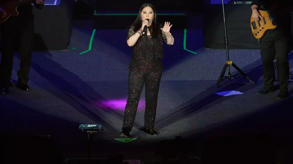 Ana Gabriel es abucheada en un concierto