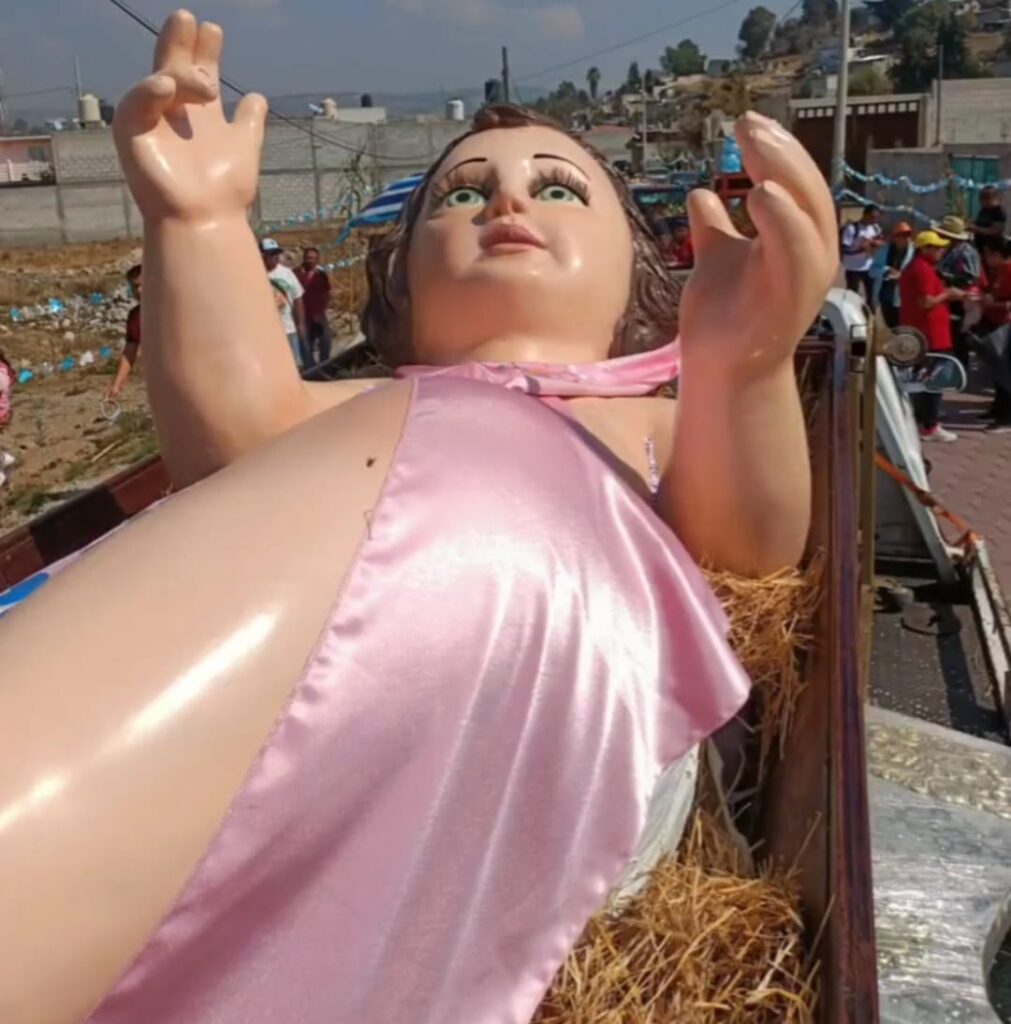 Niño Dios gigante en Tlaxcala