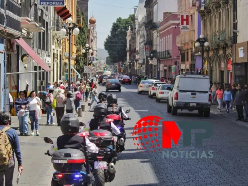 Operativos contra dobles filas en Puebla