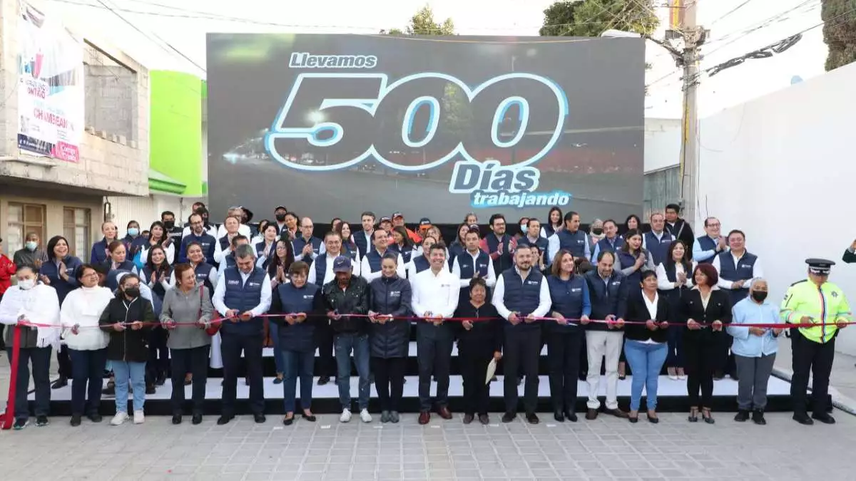 Eduardo Rivera presenta informe de 500 días de trabajo en Puebla