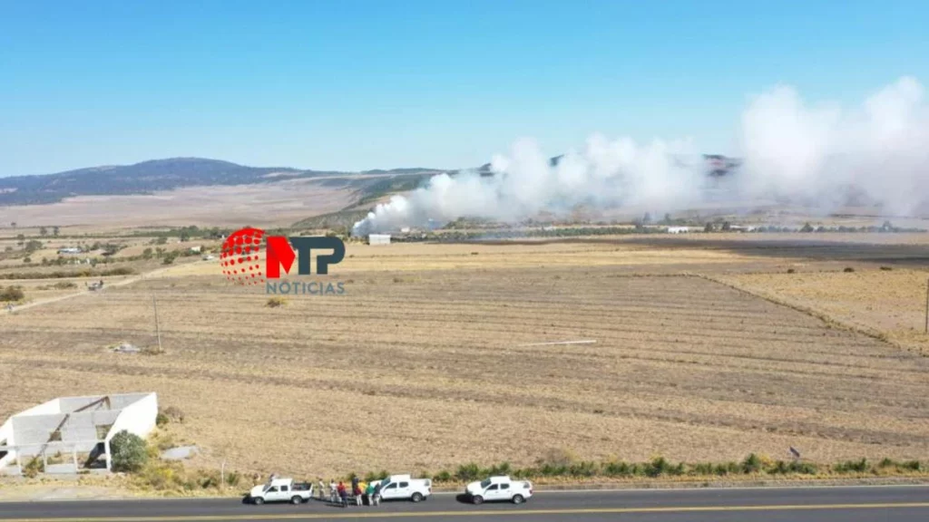 Reportan fuerte explosión de polvorín el Xiutetelco, Puebla.